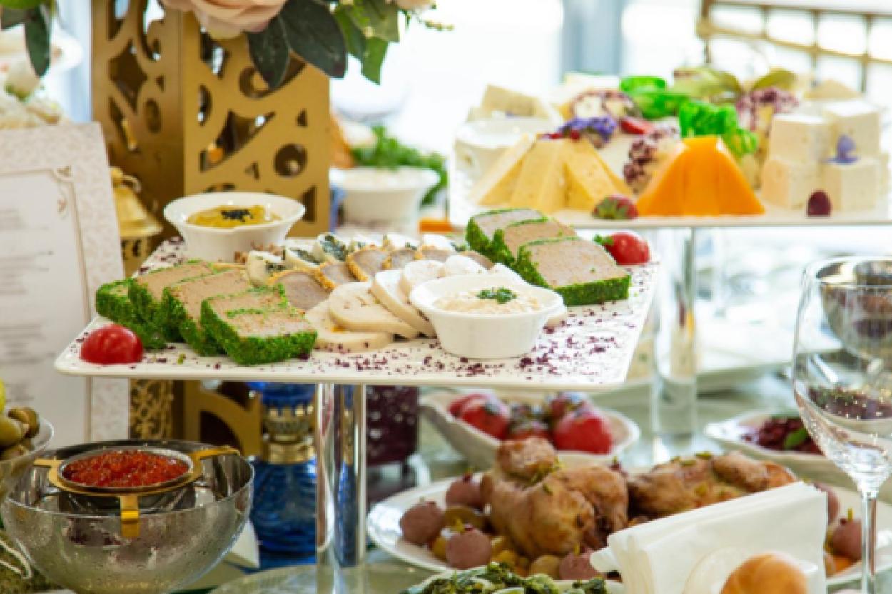 Секреты создания шведского стола дома: простота и стиль