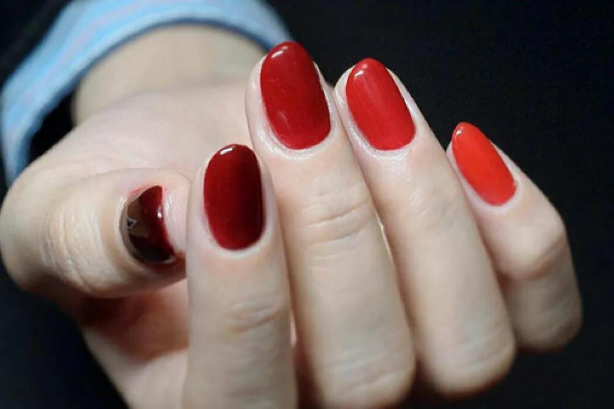 Как выбрать идеальный красный лак для ногтей