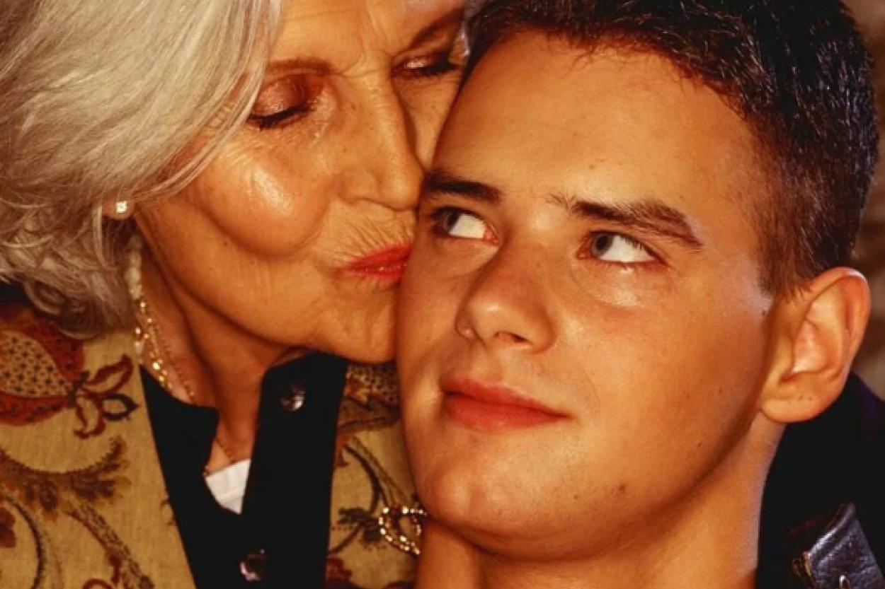 Сексуальные отношения с молодым партнером: что стоит учесть