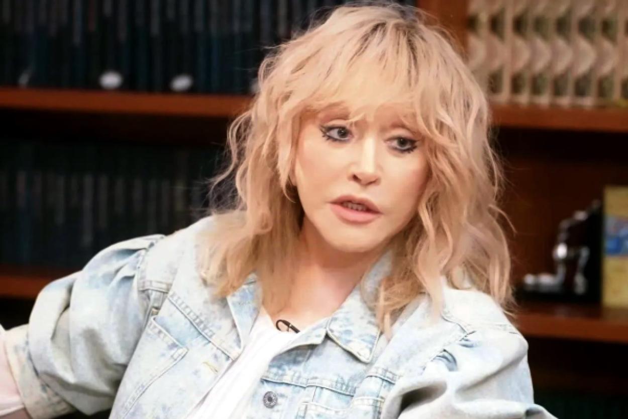 Алла Пугачёва празднует 77-летие на Кипре в окружении семьи