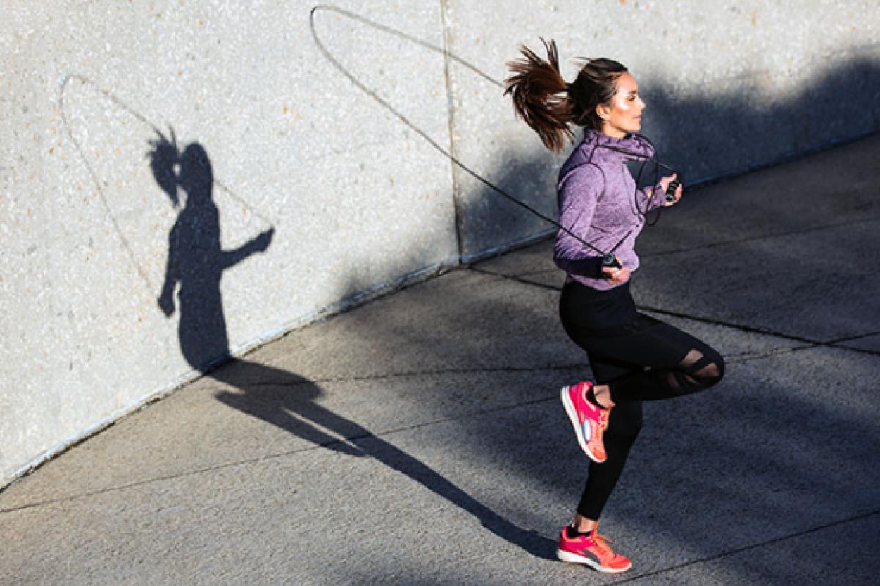 Прыжки со скакалкой: секреты эффективной тренировки