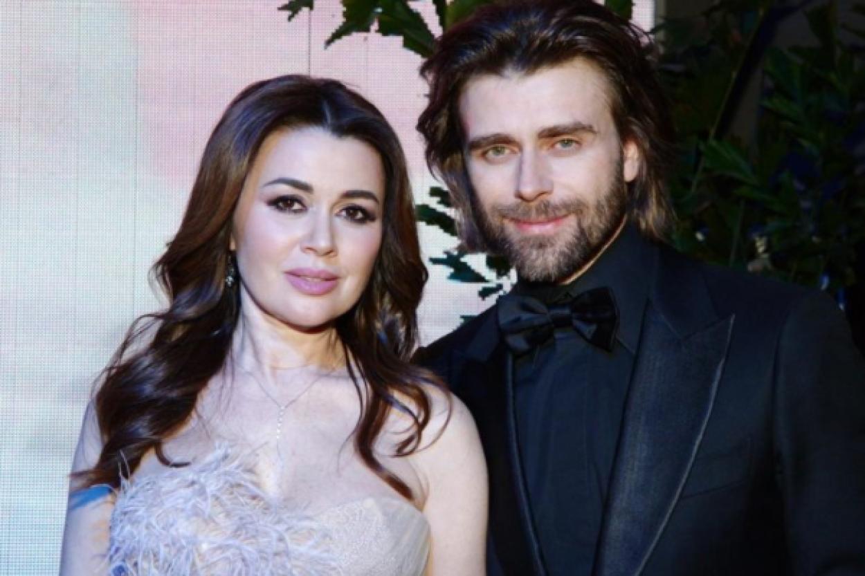 Ностальгия в кадре: редкое фото Заворотнюк и Чернышева трогает сердца