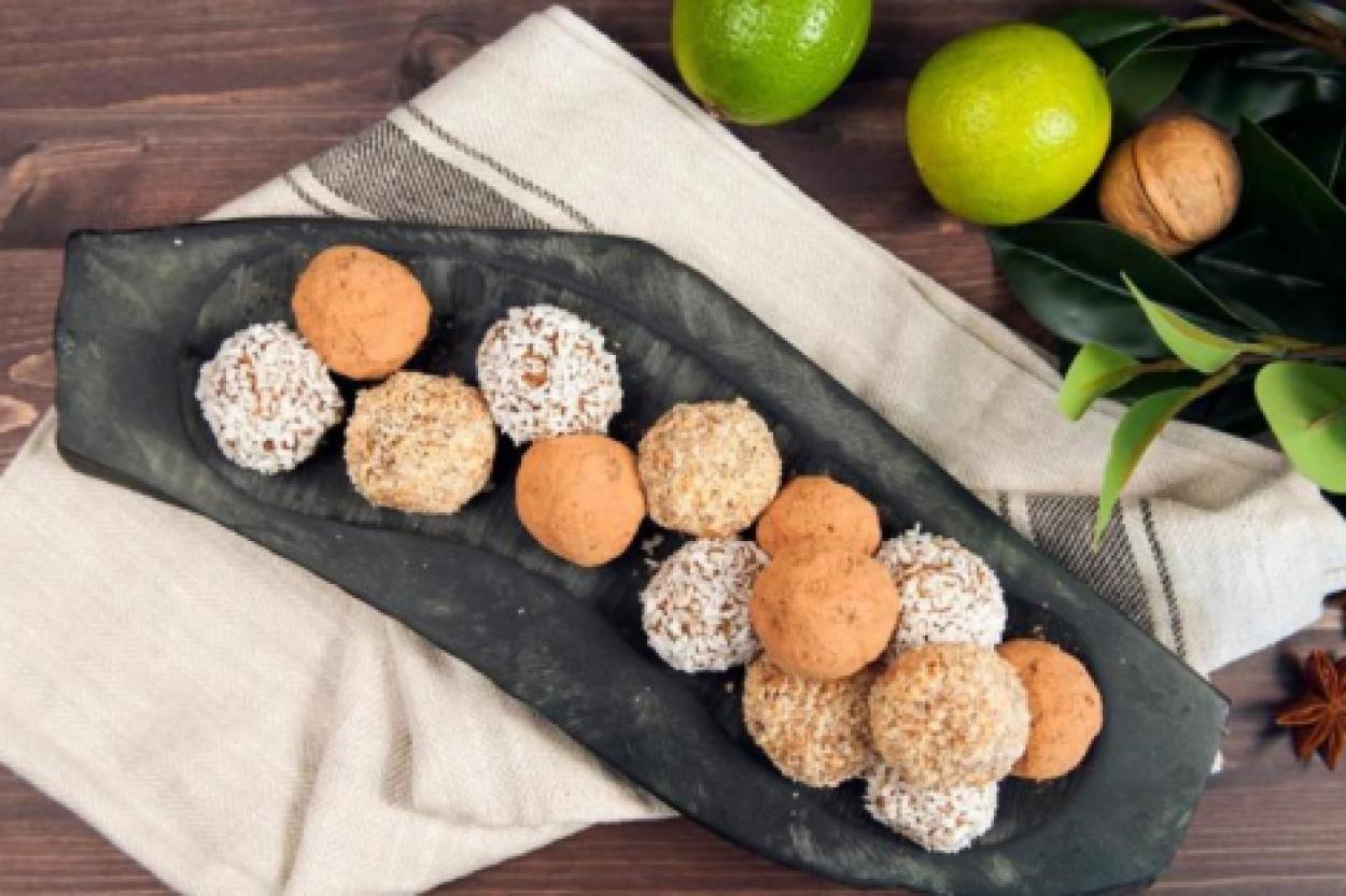 Легкие домашние конфеты без сахара и выпечки