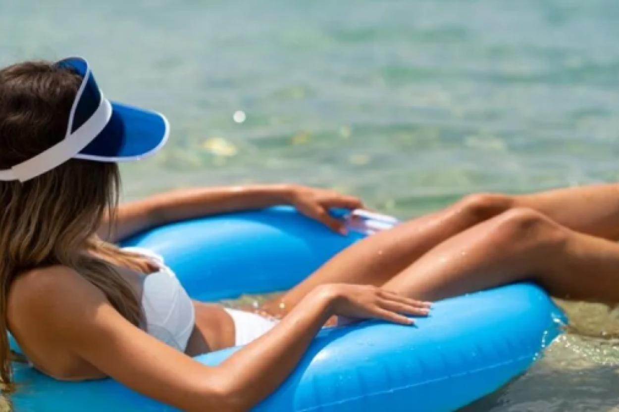 Пляжный гардероб 2026: что выбрать из купальников в этом сезоне