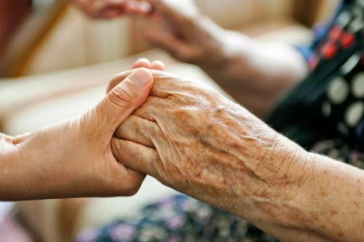 Тяжёлый диагноз: как деликатно сообщить близкому и оказать поддержку