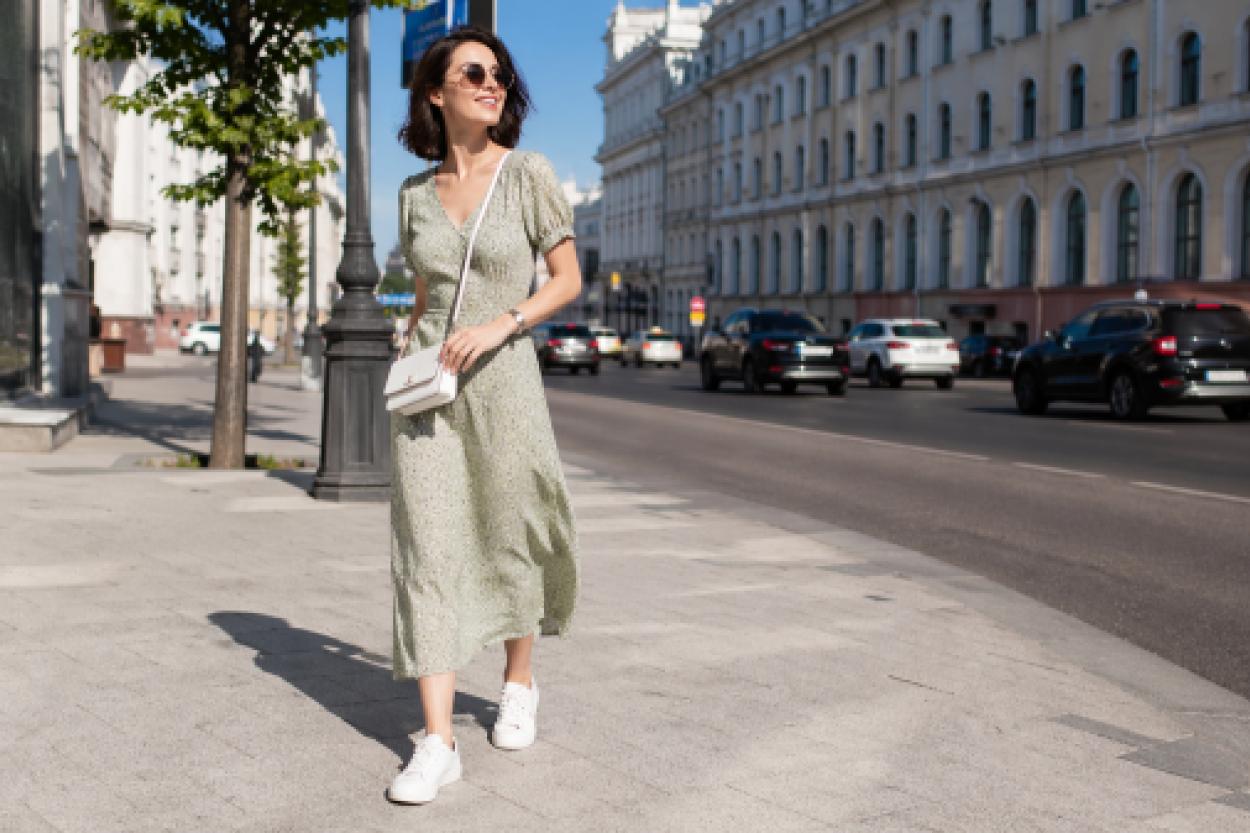 Кроссовки с платьем — прошлый век, выбираем элегантность на весну-лето 2026!